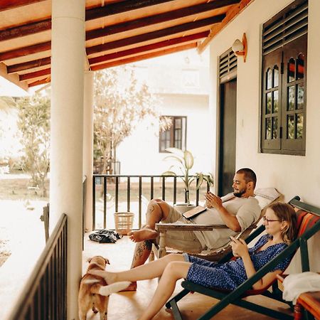 טנגלה Beach Lagoon Guesthouse מראה חיצוני תמונה